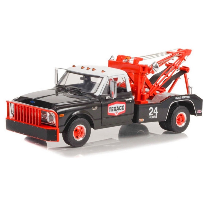 1/18 1970 Chevrolet C-30 Dually Wrecker Tow Truck Texaco