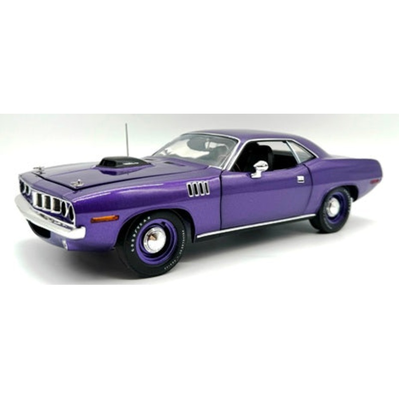 1/18 1971 Plymouth Barracuda Purple Coupe