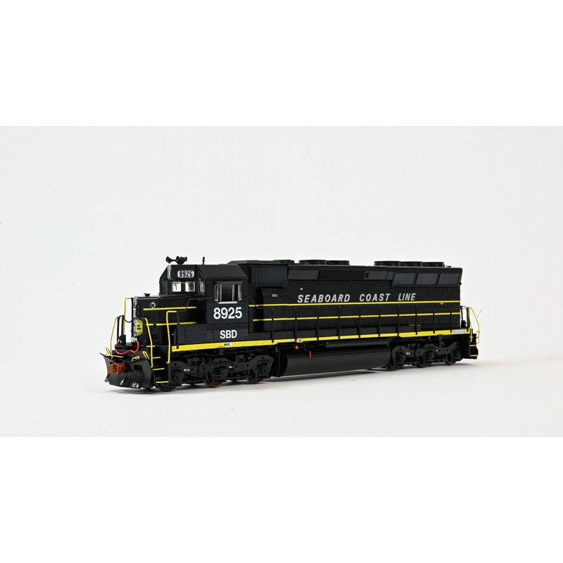 ScaleTrains Rivet 39774 HO Scale EMD SD45 Phase IIc Seaboard System "ex-SCL" 8943