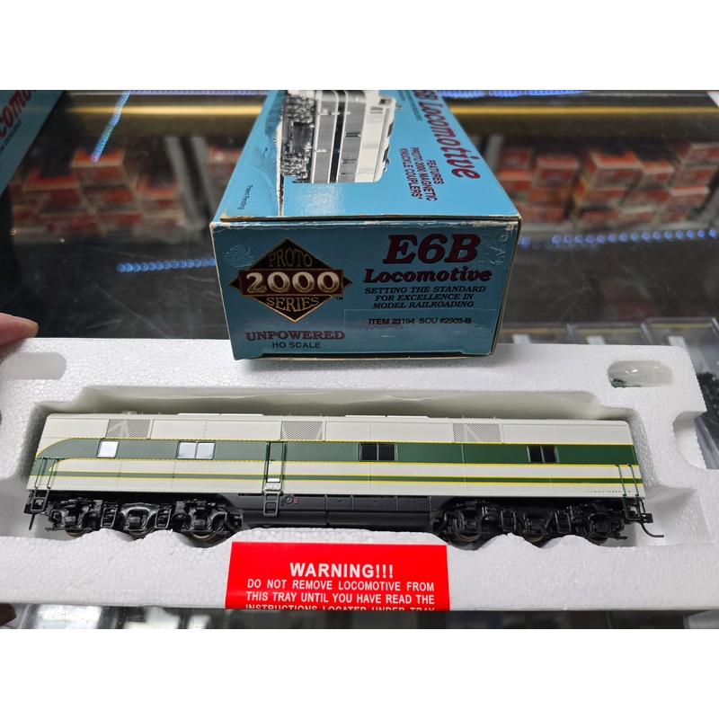 Proto 2000 433-23194 HO Scale EMD E6B Diesel Southern 2903-B - Pre-Owned