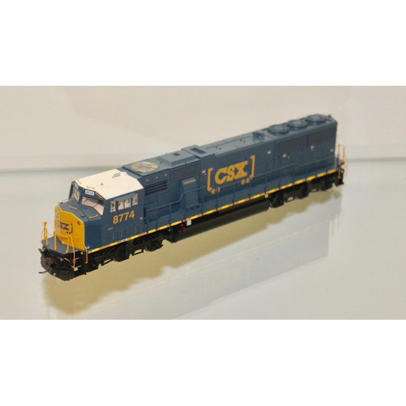 Athearn Genesis G67331 HO Scale EMD SD60I Diesel CSX 8774