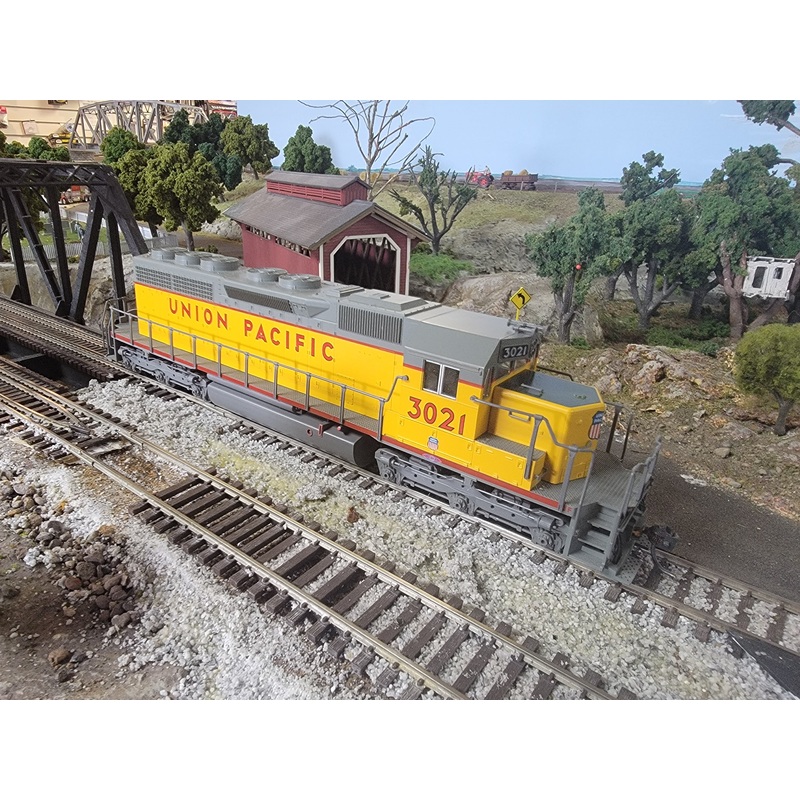 Kato 37-6330 HO Scale EMD SD40-2 Union Pacific UP 3021 USED with DCC