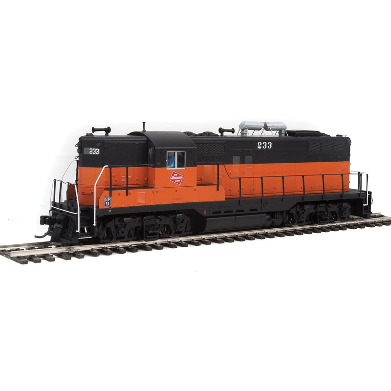 Walthers Proto 920-47878 HO Scale EMD GP9 Milwuakee Road MILW 219