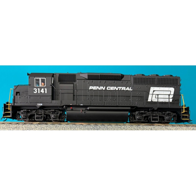Atlas Master 9752 HO EMD GP40 Diesel Penn Central PC 3141 with DCC - NOS