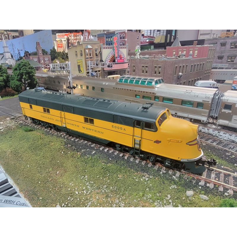 Proto 2000 433-23187 HO Scale EMD E6 Diesel C&NW 5005A - USED