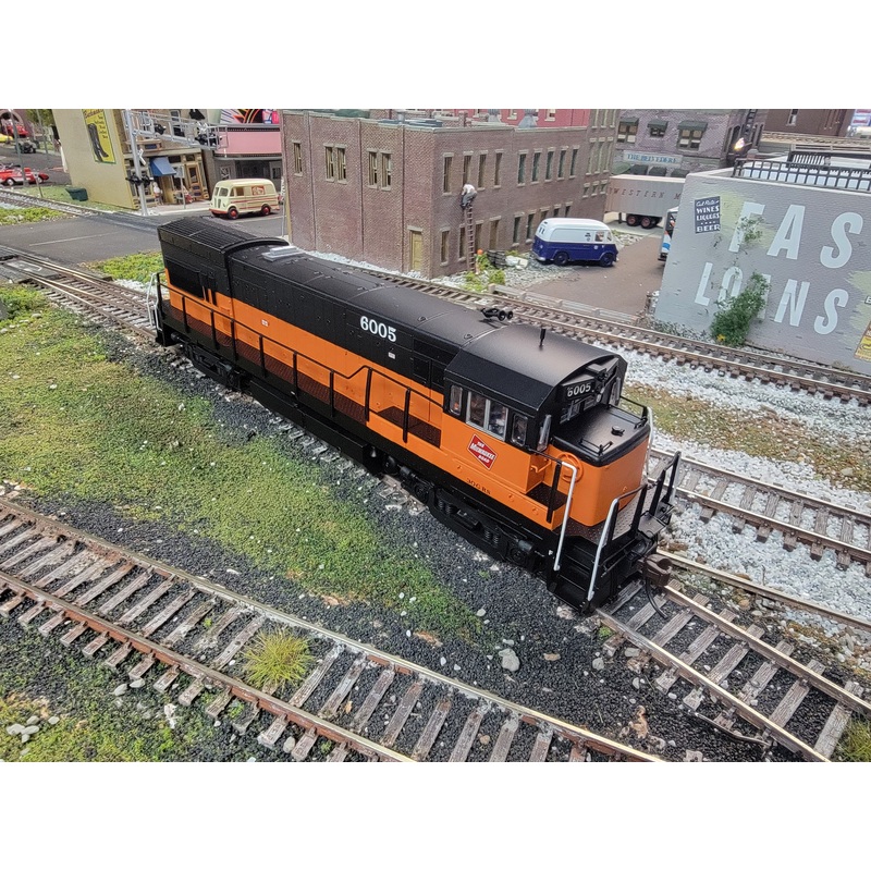 Atlas Gold 10001180 HO Scale GE U30C Milwaukee Road MILW 6005 Sound - USED