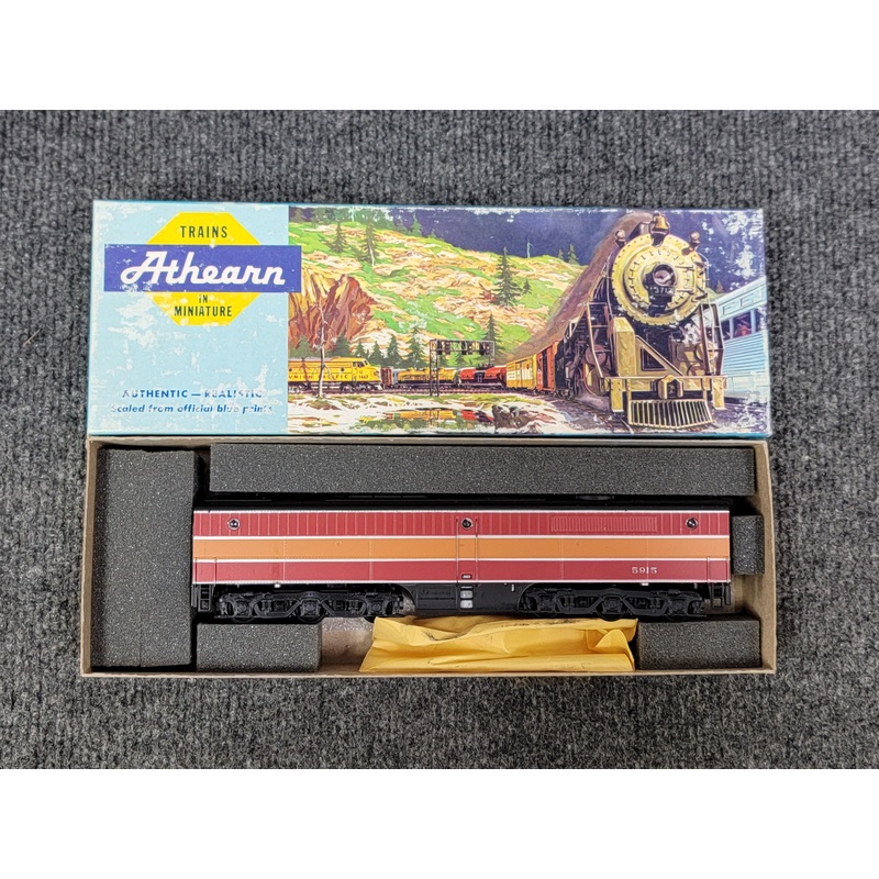 Athearn 3366 (Blue Box) HO Scale ALCo PB-1 Southern Pacific Daylight SP 5915 (Dummy) - NOS
