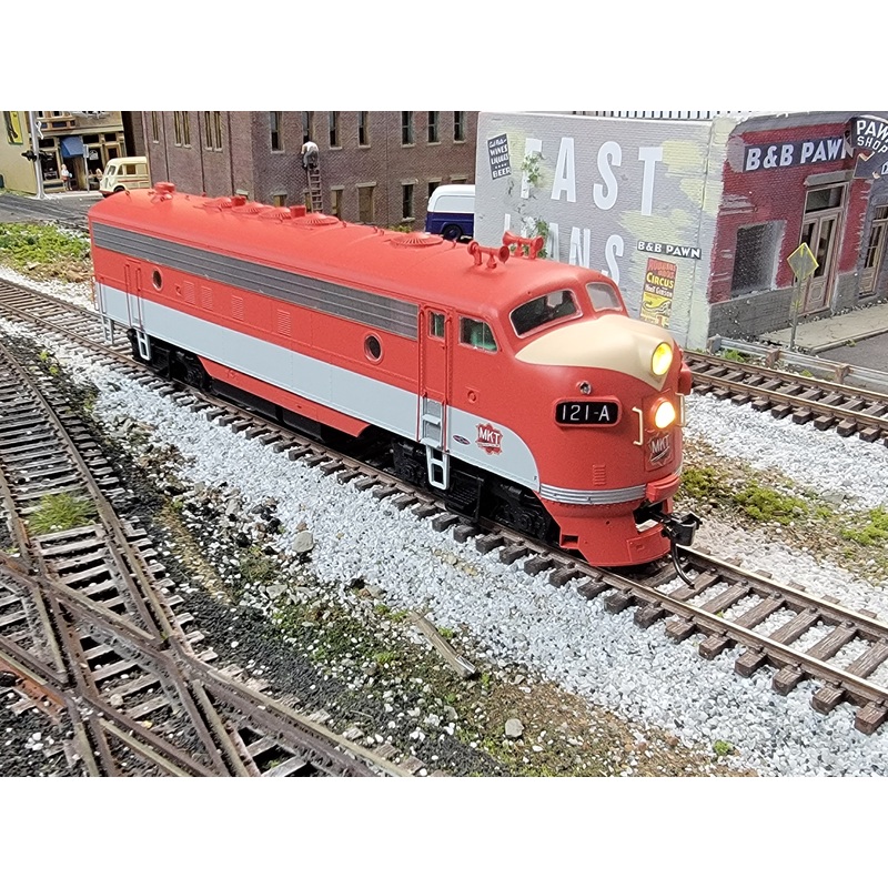 Intermountain 49973-01 HO Scale EMD F7A MKT 121-A with DCC - USED