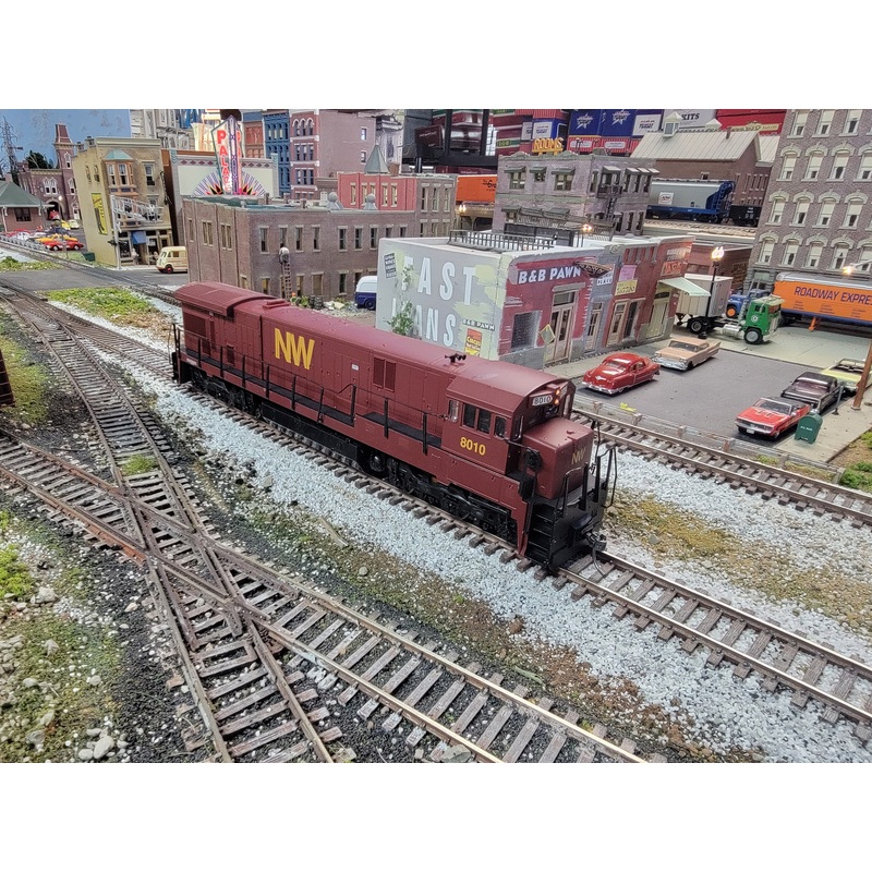 Atlas 8614 HO Scale GE C30-7 Norfolk Western NW 8010 with DCC - USED