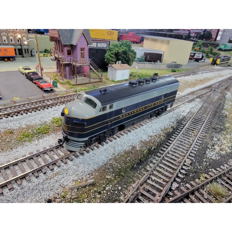 Stewart 691-8132 HO Scale EMD F3A Phase II Baltimore & Ohio B&O with DCC - USED