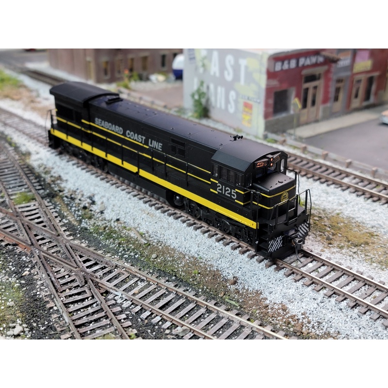 Atlas 8535 HO Scale GE U36C Seaboard SCL 2125 - Like New Used