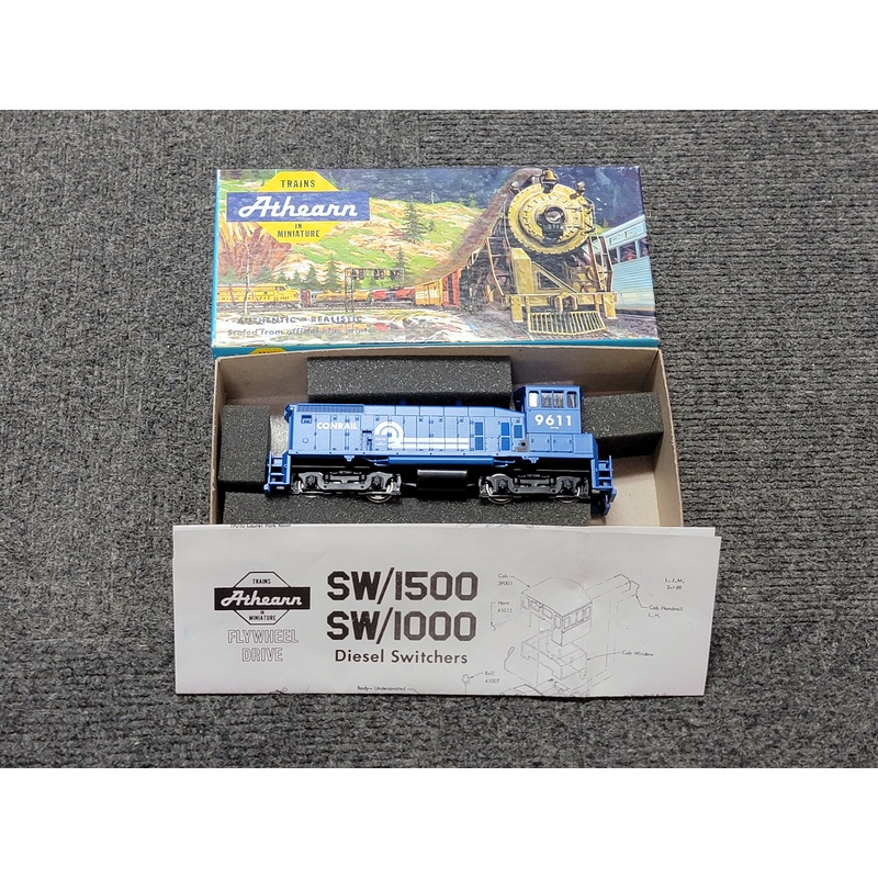 Athearn 3903 HO Scale Blue Box Kit EMD SW1500 Conrail CR 9611 - NOS