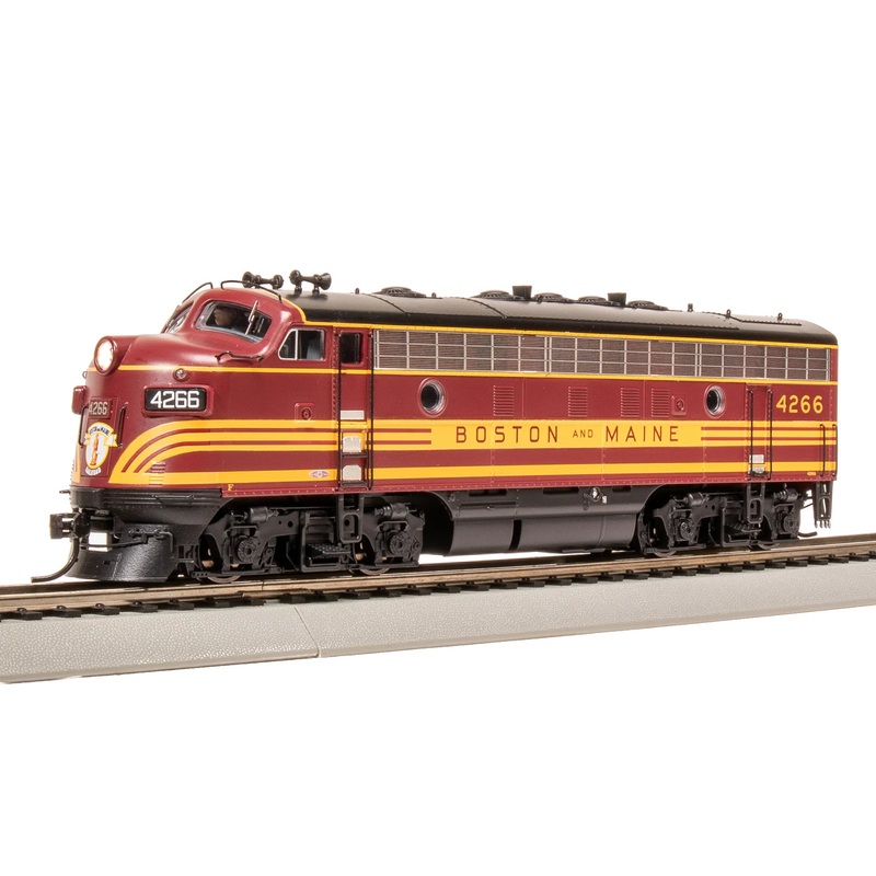 BLI 8200 HO Scale EMD F7A Boston & Maine B&M 4266 with Paragon4 DCC